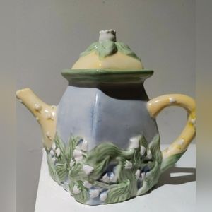 Sakura Debbie Mumm teapot multicolor decorative small